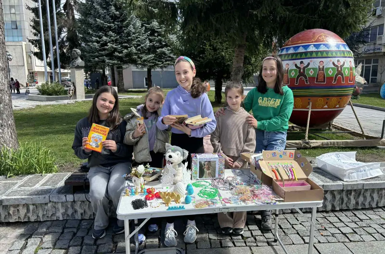 Деца от Разлог даряват надежда на Марина 