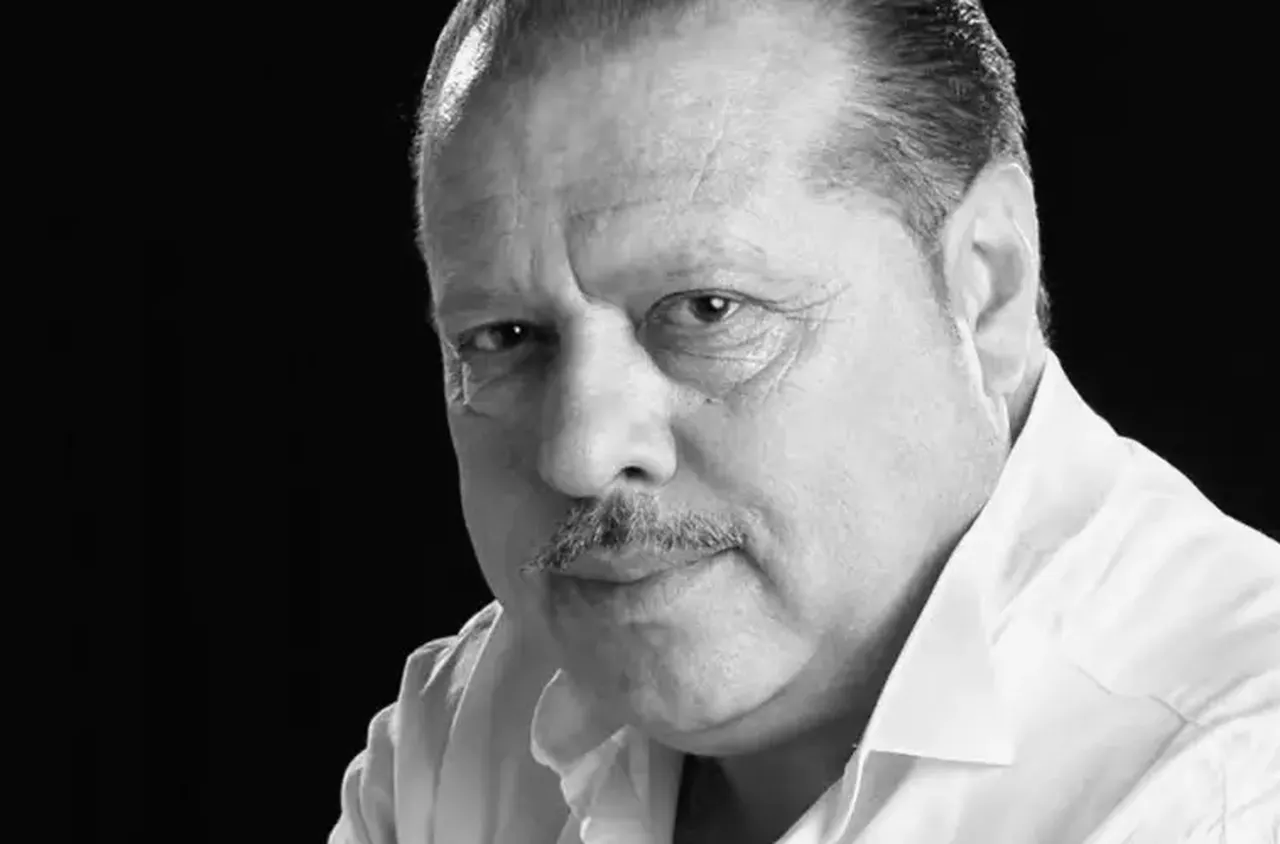 Напусна ни Иван Тенев