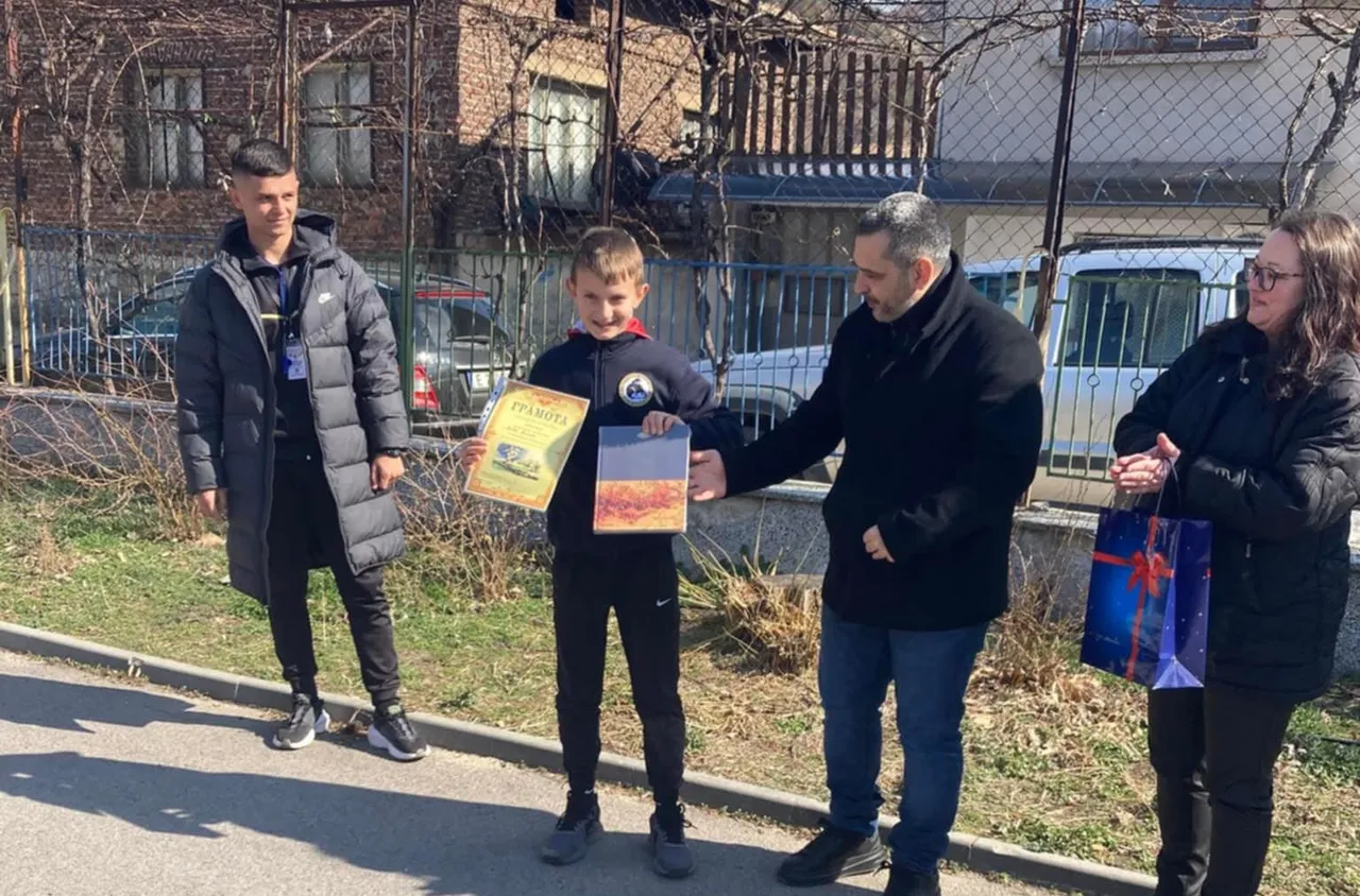 Лъвски скок за Левски в Кресна