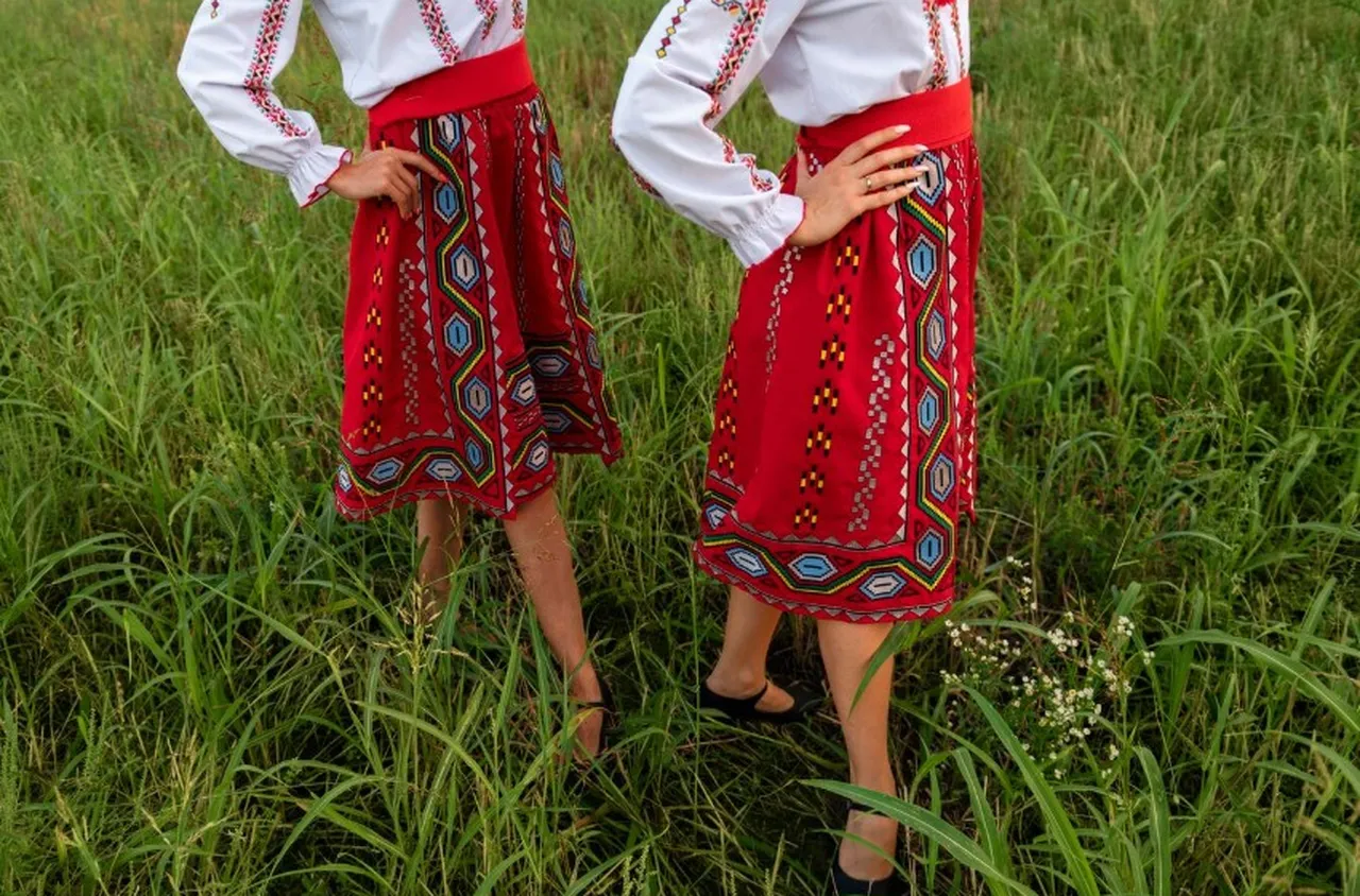 Спектакълът "Кюстендилското селско хоро – ритъм и хармония“ гостува в Бобошево