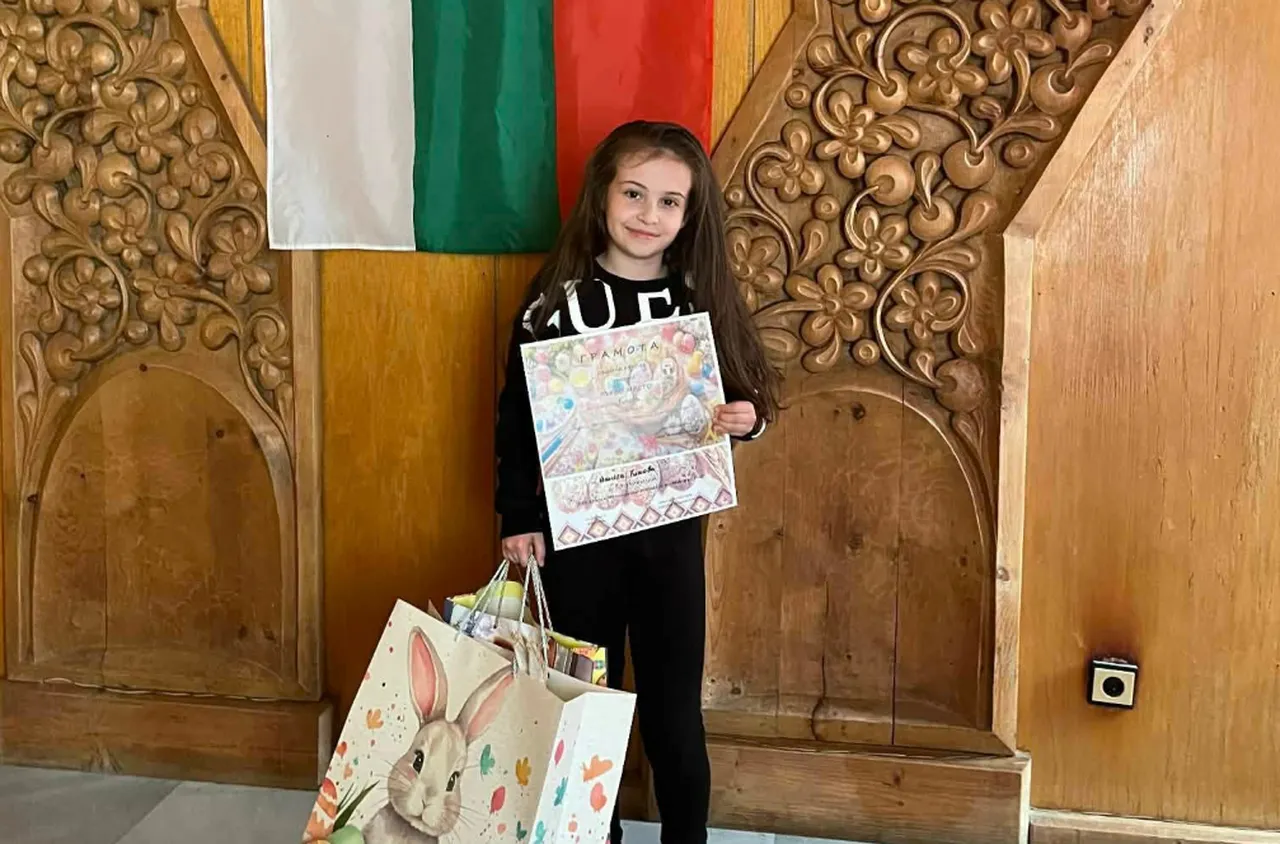 Конкурс за най-красиво великденско яйце в Кресна