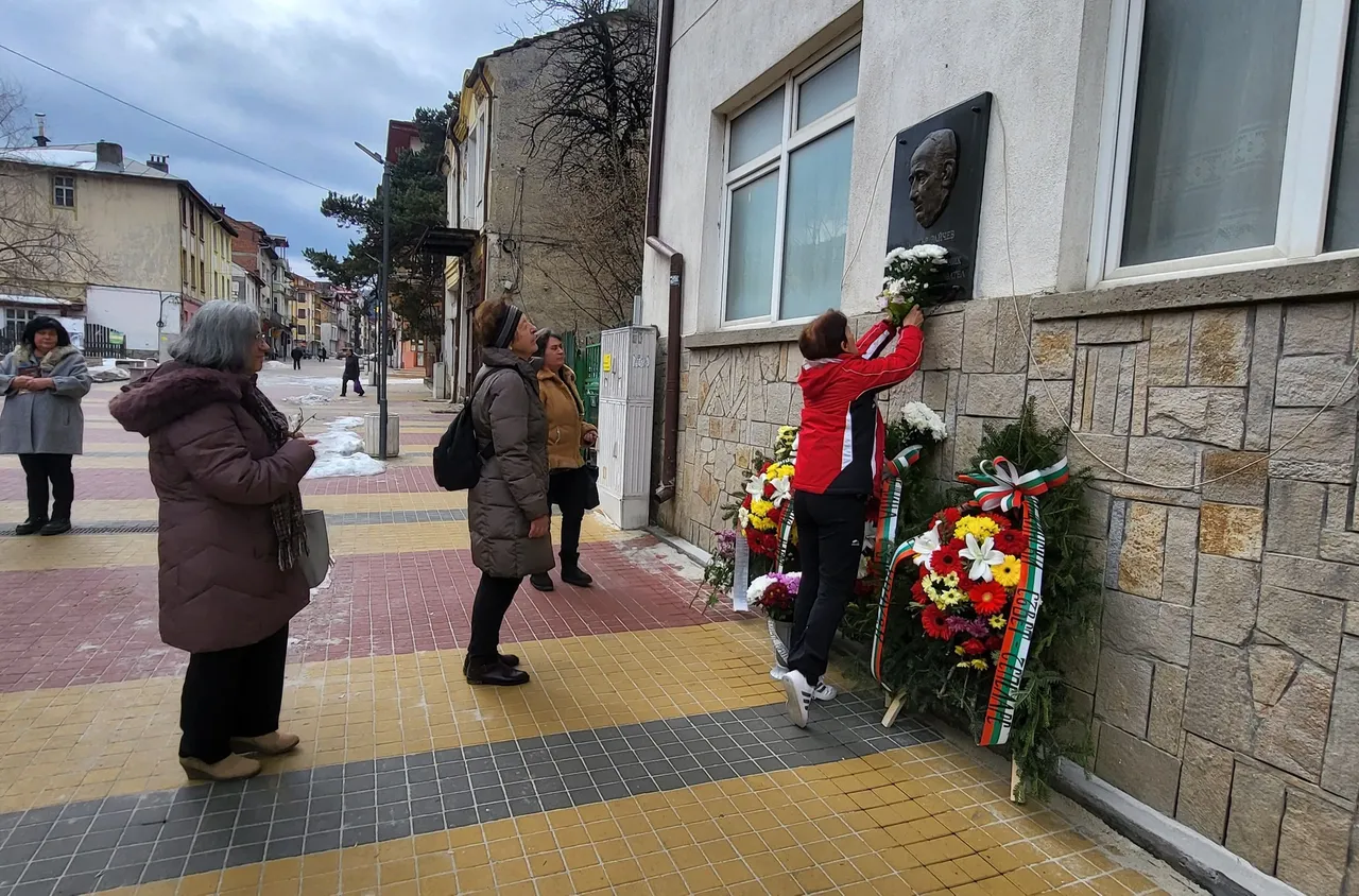 Чепеларе отбеляза 103 години от рождението на Димитър Райчев