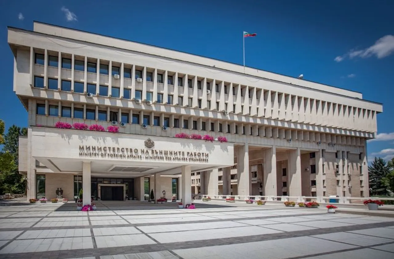 МВнР с предупреждение към българите във Франция
