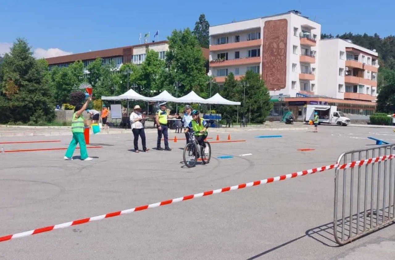Ученици от Дупница на национално състезание по БДП