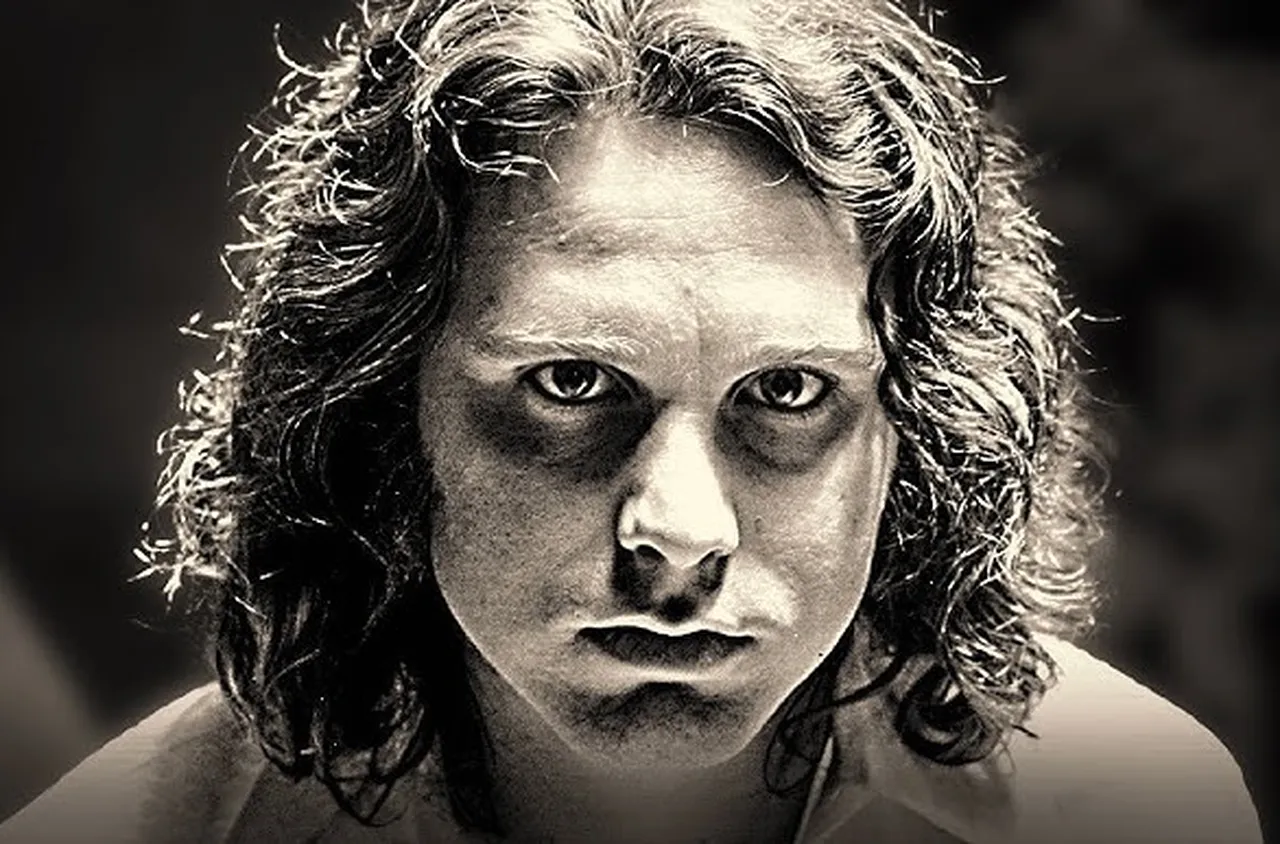 На този ден светът губи Джим Морисън