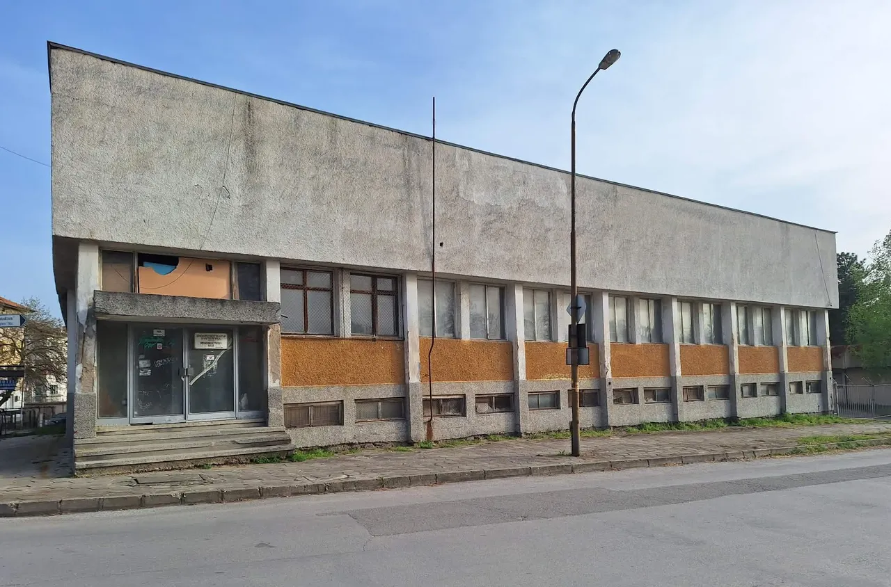 Започна ключова стъпка в модернизацията на ДТ "Никола Вапцаров" -Благоевград