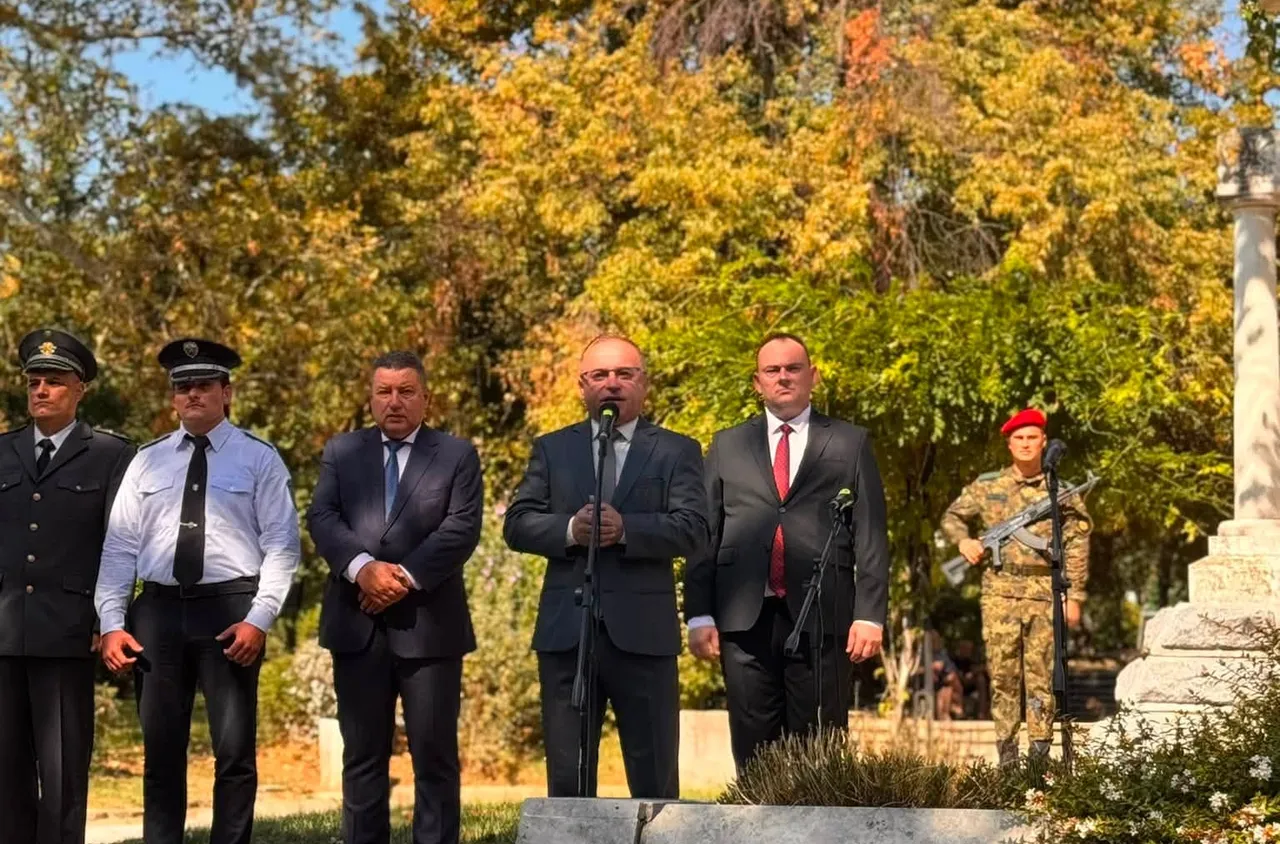  Сандански отбеляза 141 години от Съединението на България