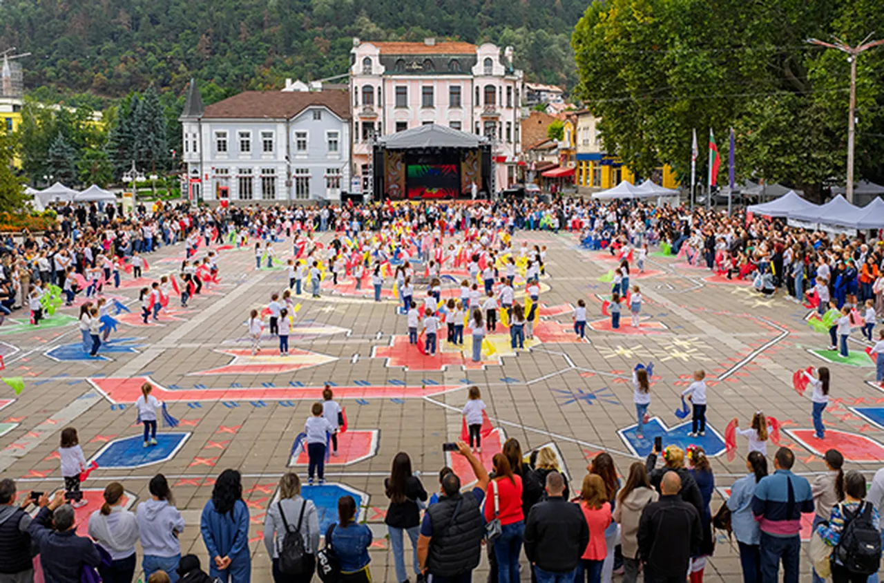 Третият ден от празника на плодородиетo в Кюстендил бе посветен на децата