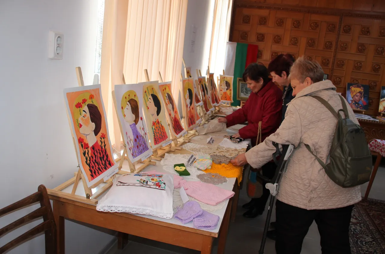 Кулинарна хоби изложба за 8 март в Рила