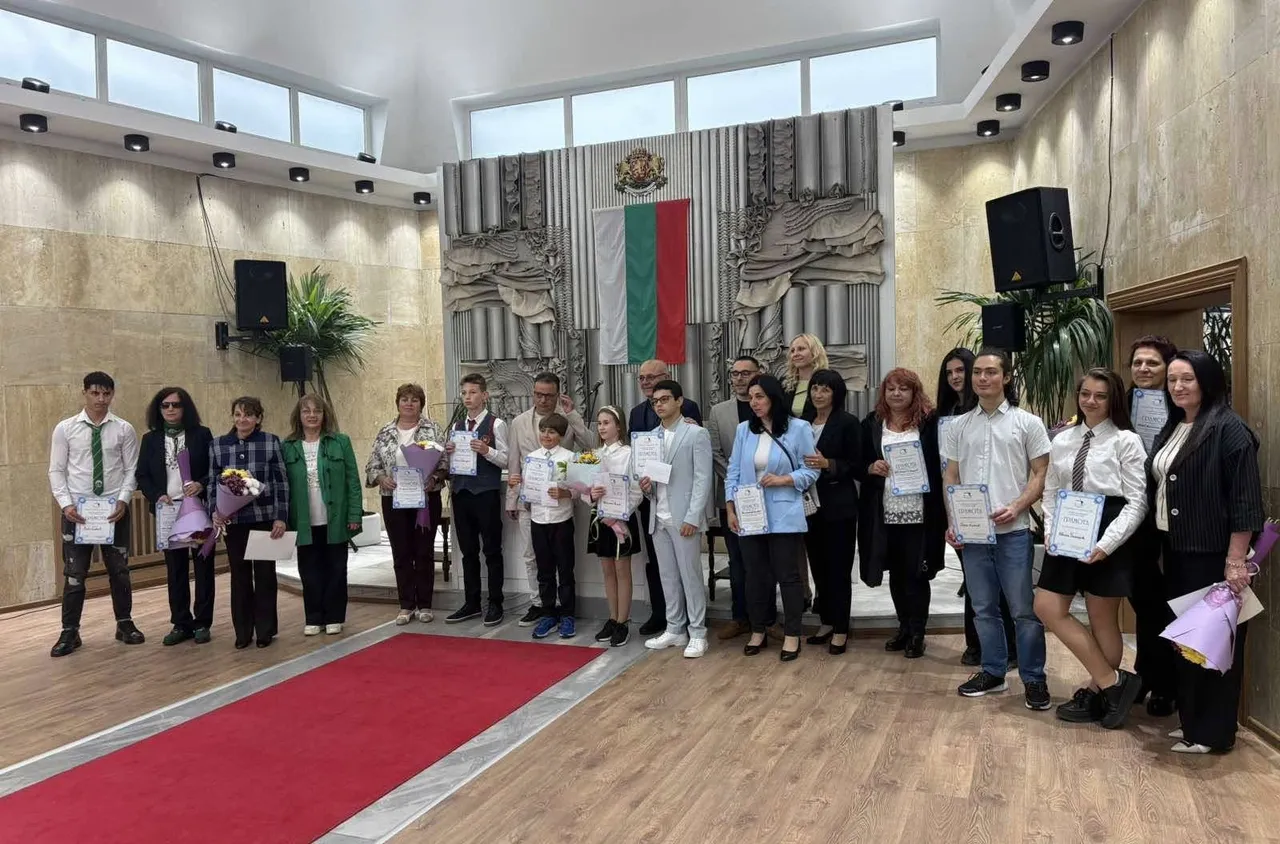 Ротари клуб Самоков награди талантливи деца