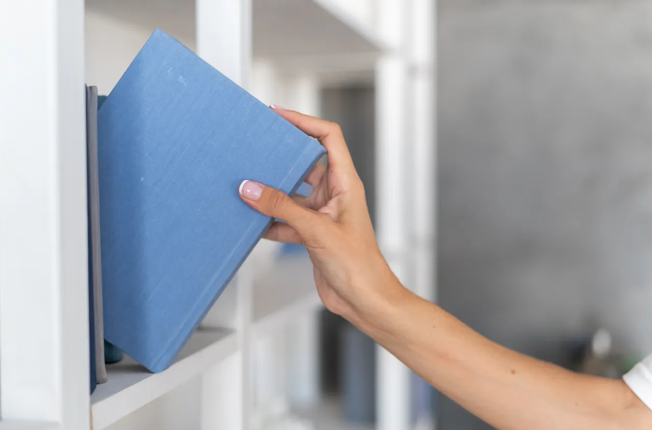 Създават библиотека в болницата в Кюстендил