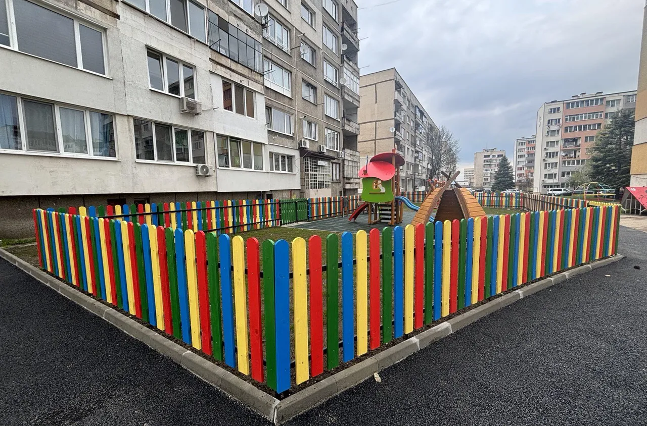 Община Самоков с подарък за децата на града