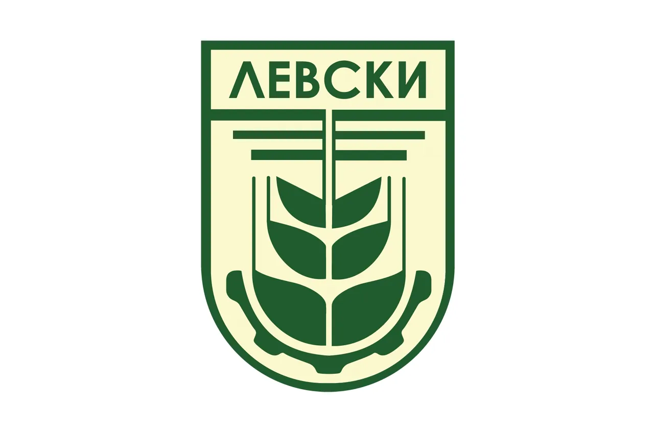 Левски